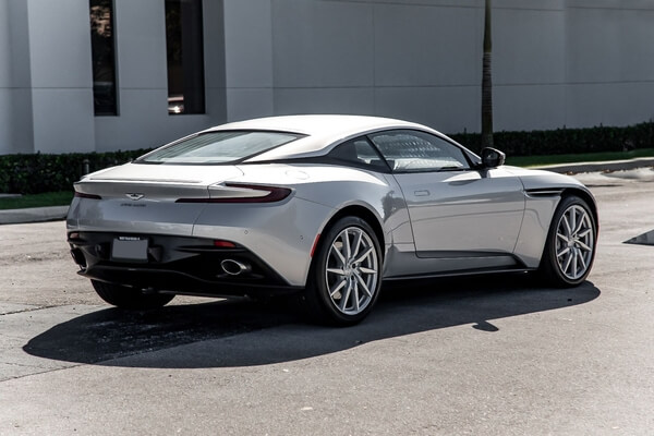 2021 Aston Martin DB11 GT